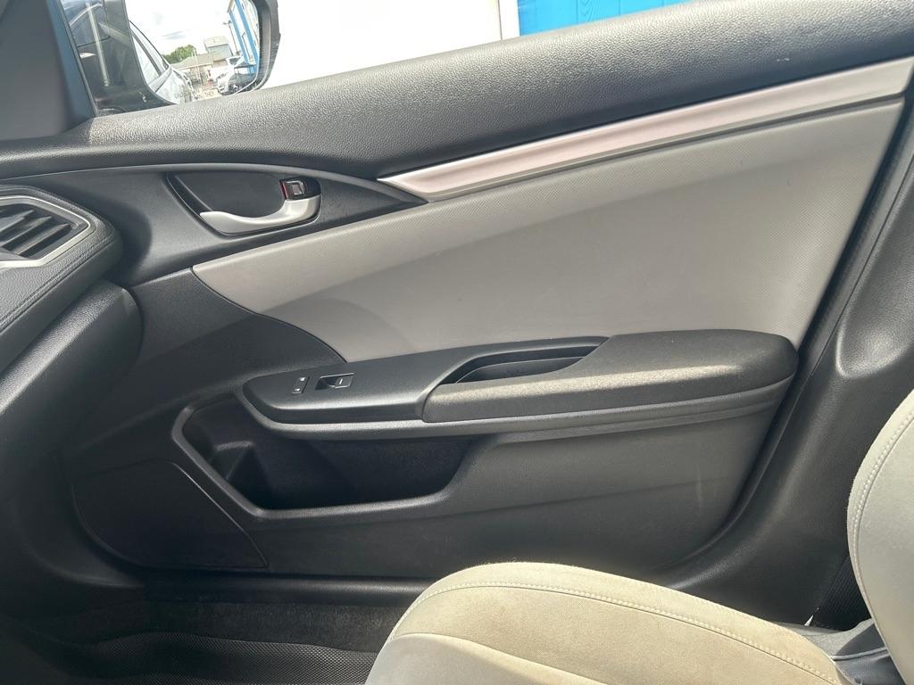 Honda Civic Sedan LX CVT 2019