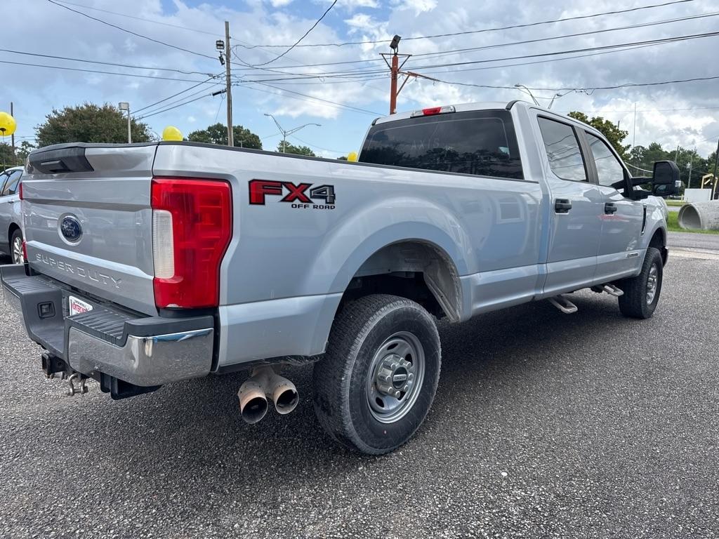Ford Super Duty F-250 SRW King Ranch 4WD Crew Cab 8' Box 2017