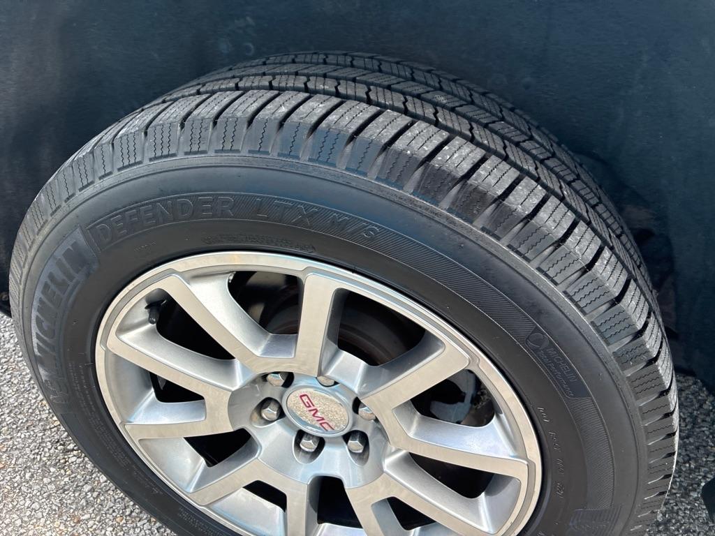 GMC Yukon 4WD 4dr Denali 2016