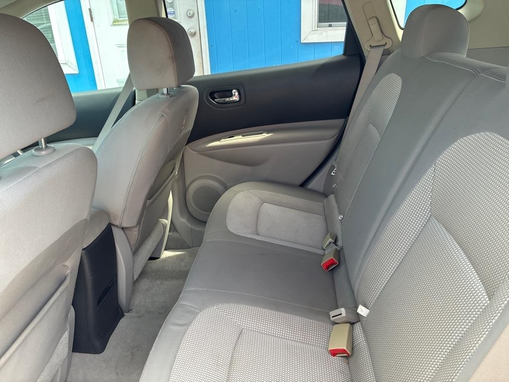 Nissan Rogue FWD 4dr SL 2010