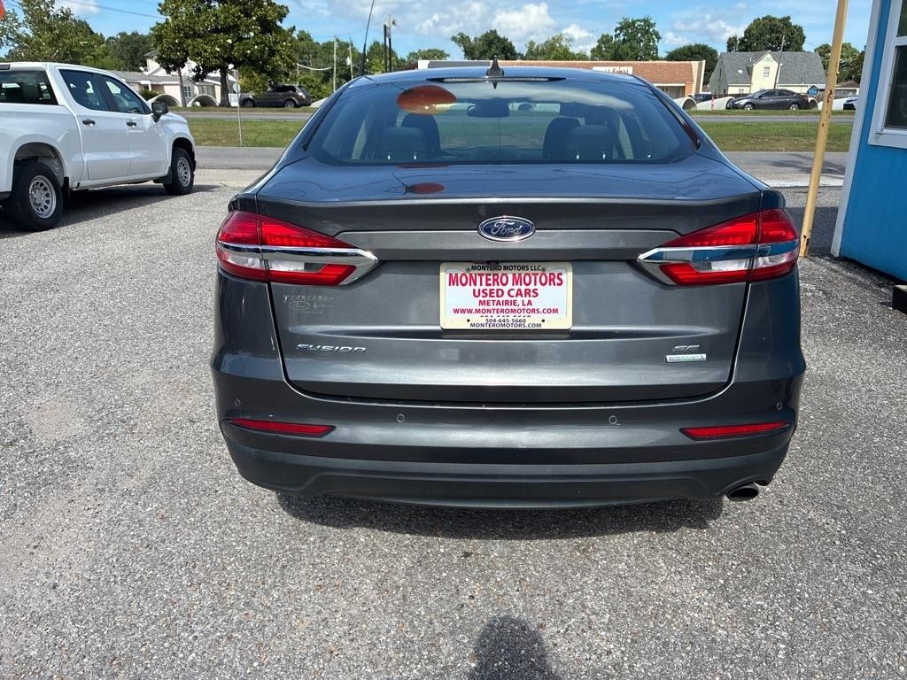 Ford Fusion SE FWD 2020