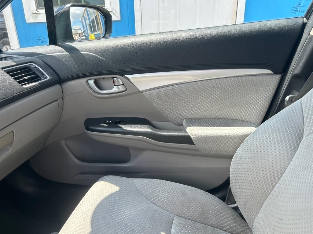 Honda Civic Hybrid 4dr Sdn L4 CVT 2014