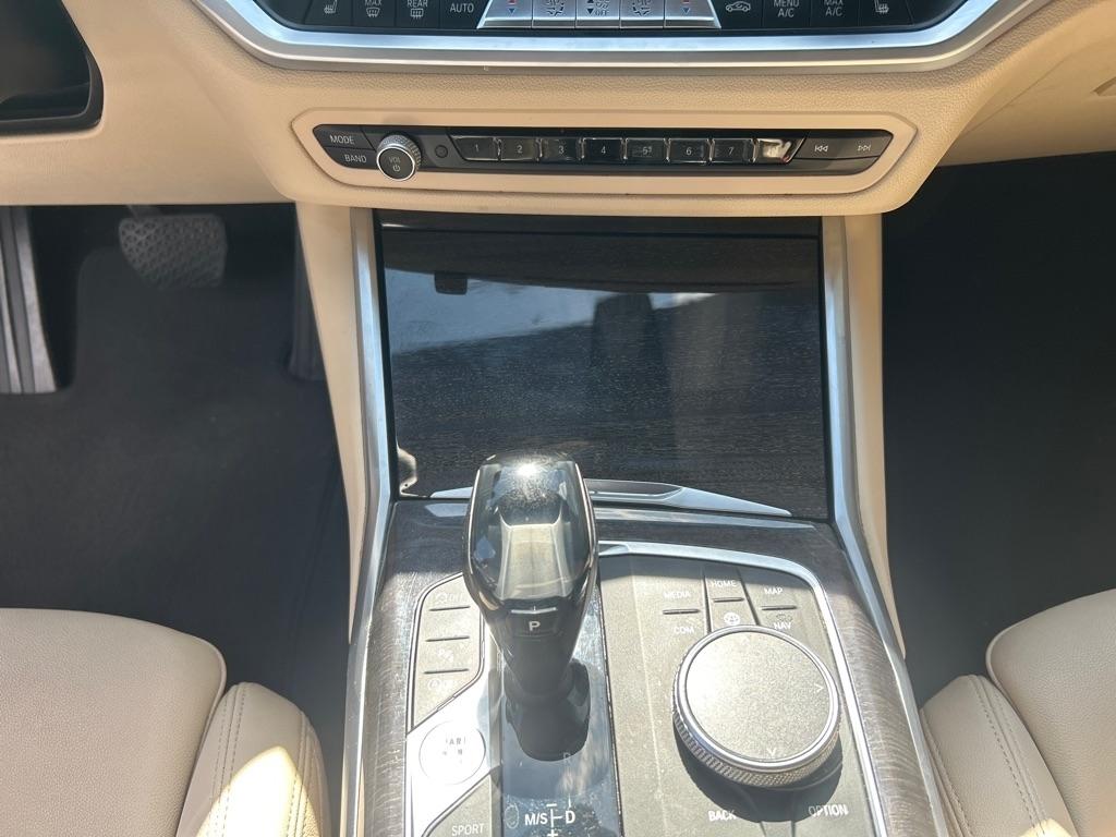 BMW 3 Series 330i Sedan North America 2020