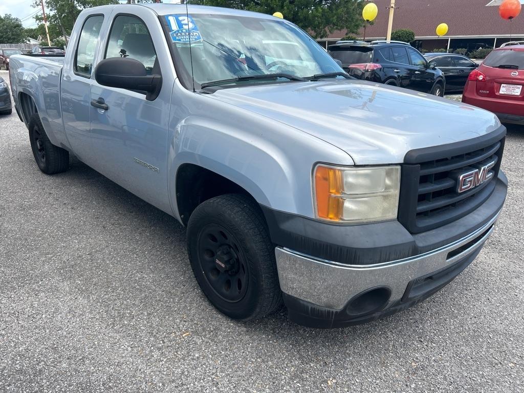 GMC Sierra 1500 2WD Ext Cab 143.5" Work Truck 2013