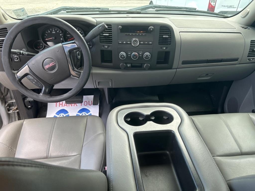 GMC Sierra 1500 2WD Ext Cab 143.5" Work Truck 2013
