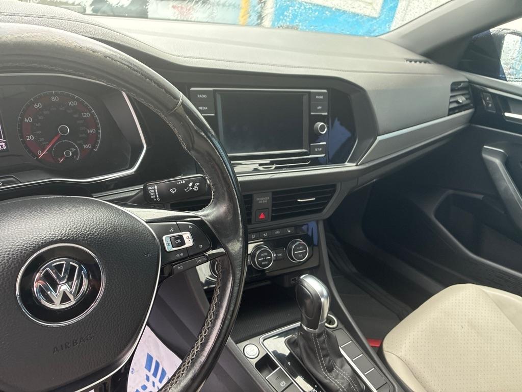 Volkswagen Jetta R-Line Auto w/SULEV 2019