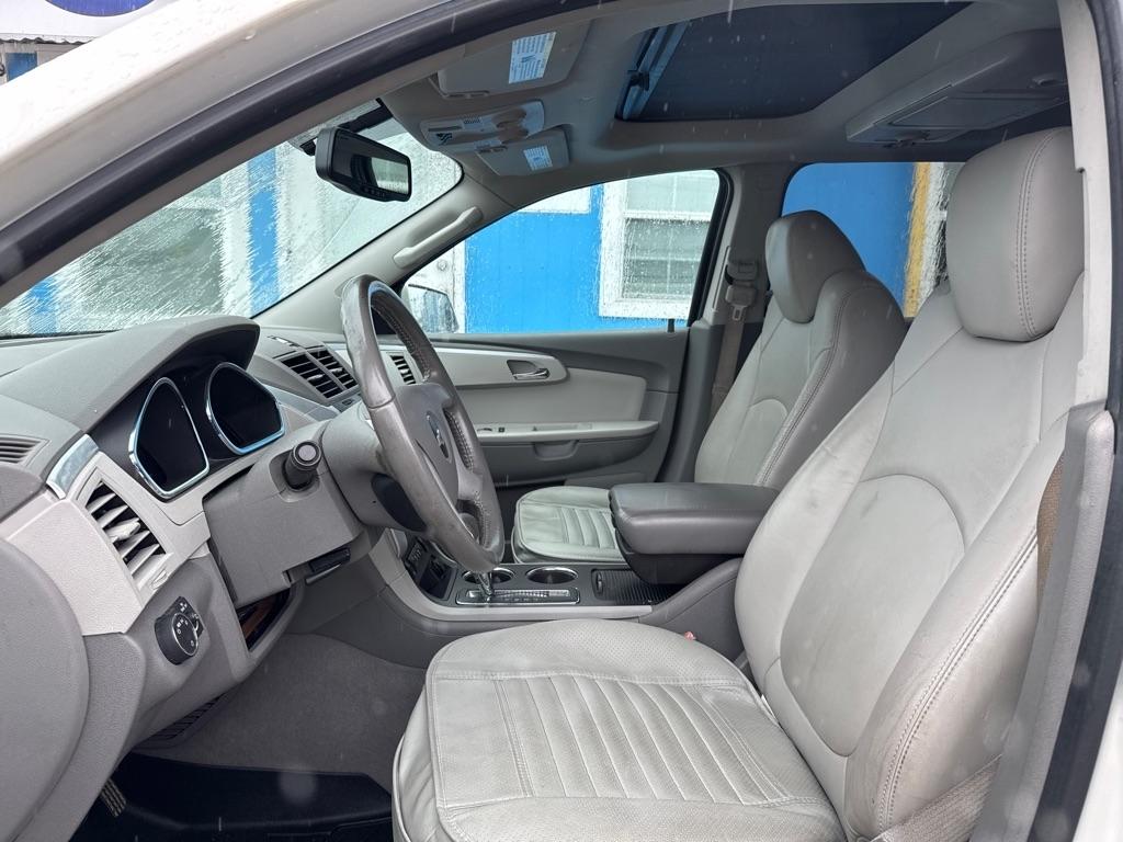 Chevrolet Traverse AWD 4dr LT w/2LT 2012