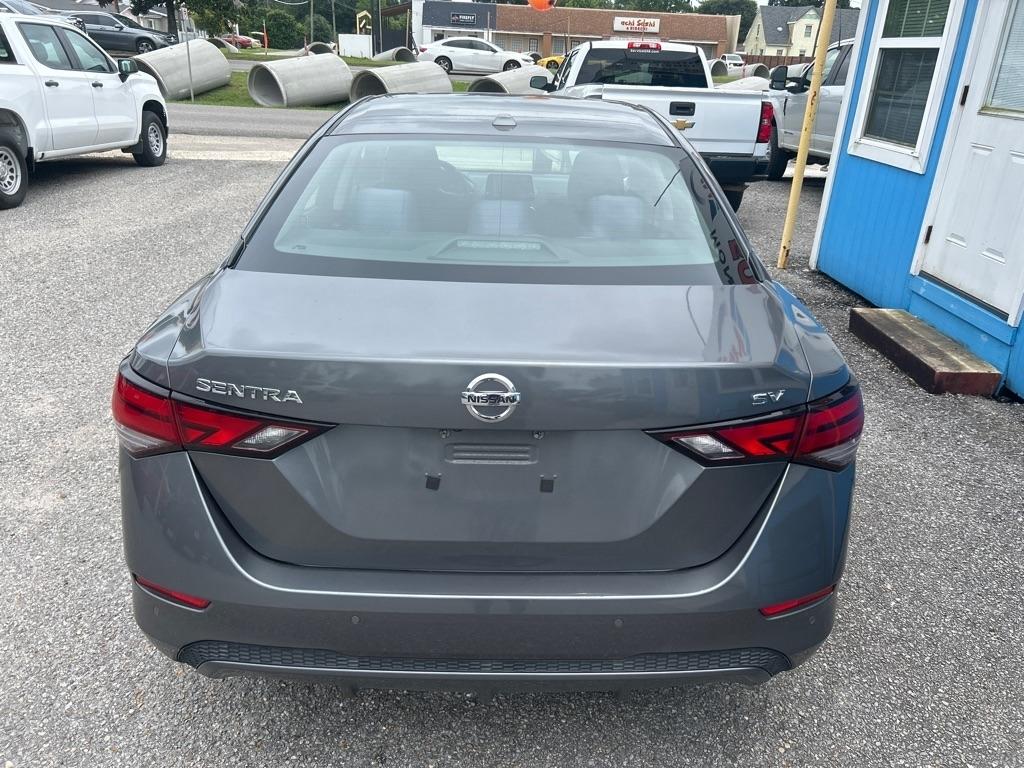 Nissan Sentra SV CVT 2021