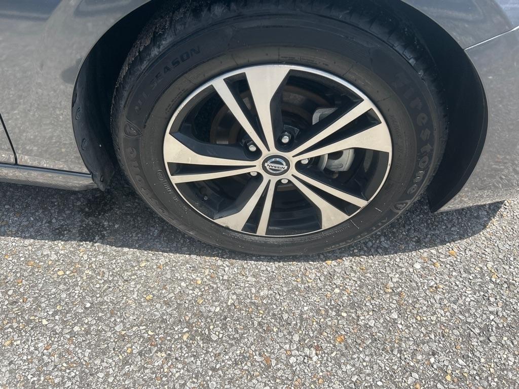 Nissan Sentra SV CVT 2021