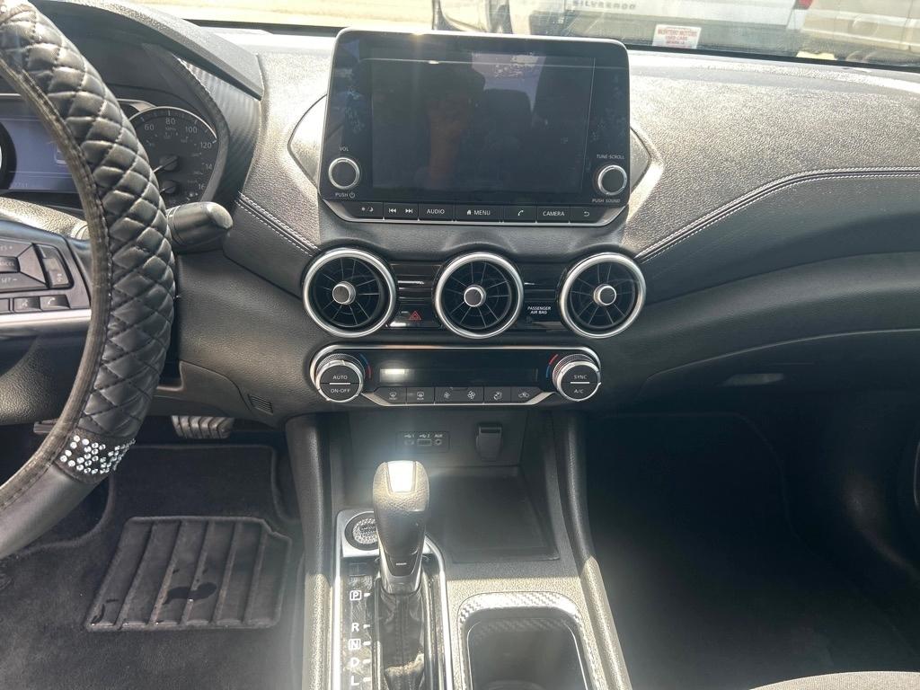 Nissan Sentra SV CVT 2021
