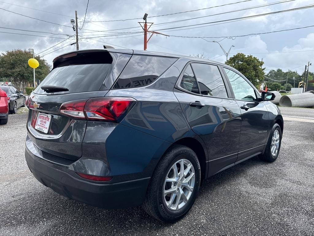 Chevrolet Equinox FWD 4dr LS w/1LS 2022