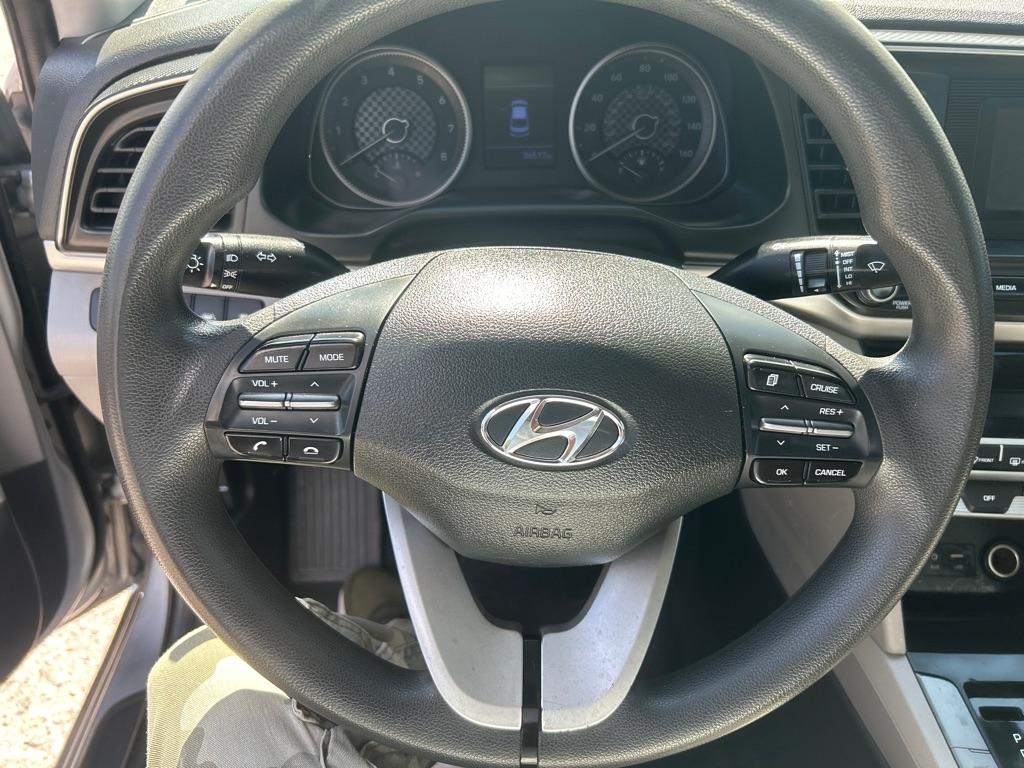 Hyundai Elantra SE IVT 2020