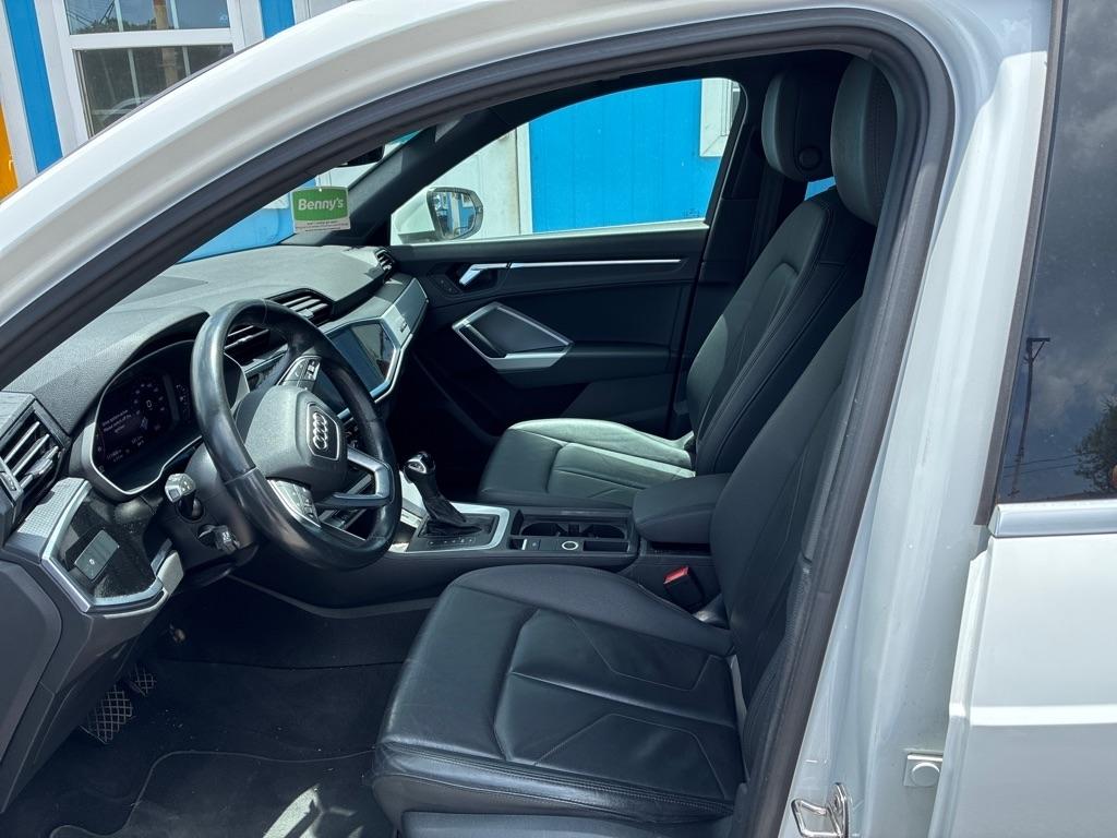 Audi Q3 Premium 40 TFSI quattro 2021