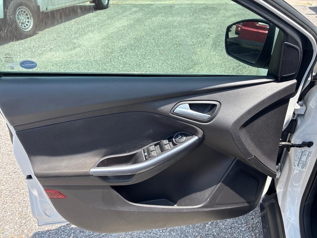Ford Focus 5dr HB Titanium 2014