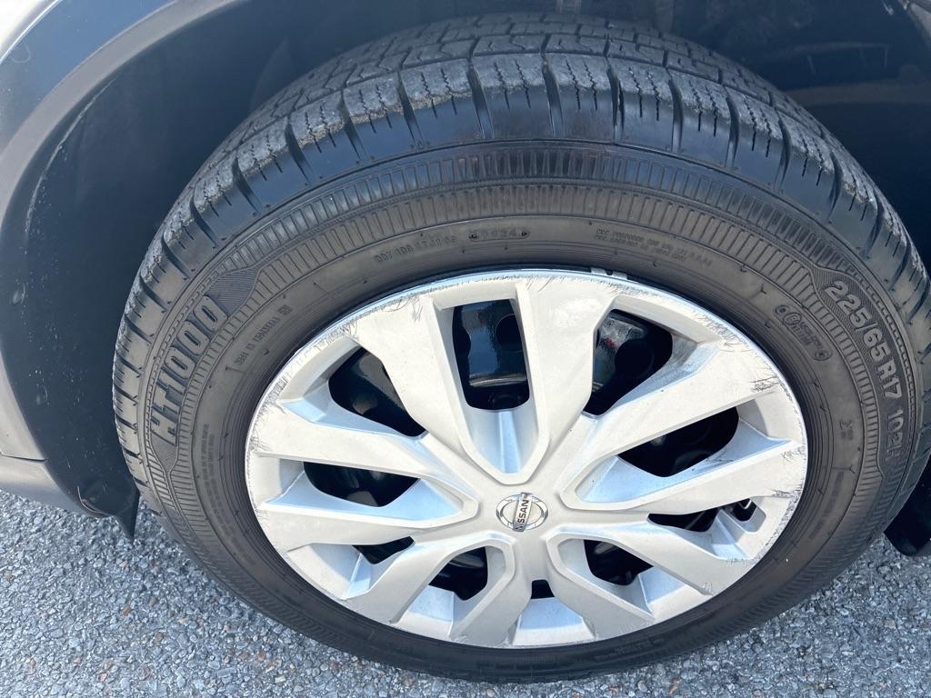 Nissan Rogue FWD 4dr S 2016