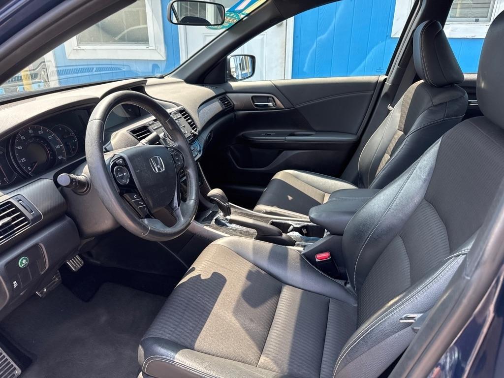 Honda Accord Sedan Sport CVT 2017