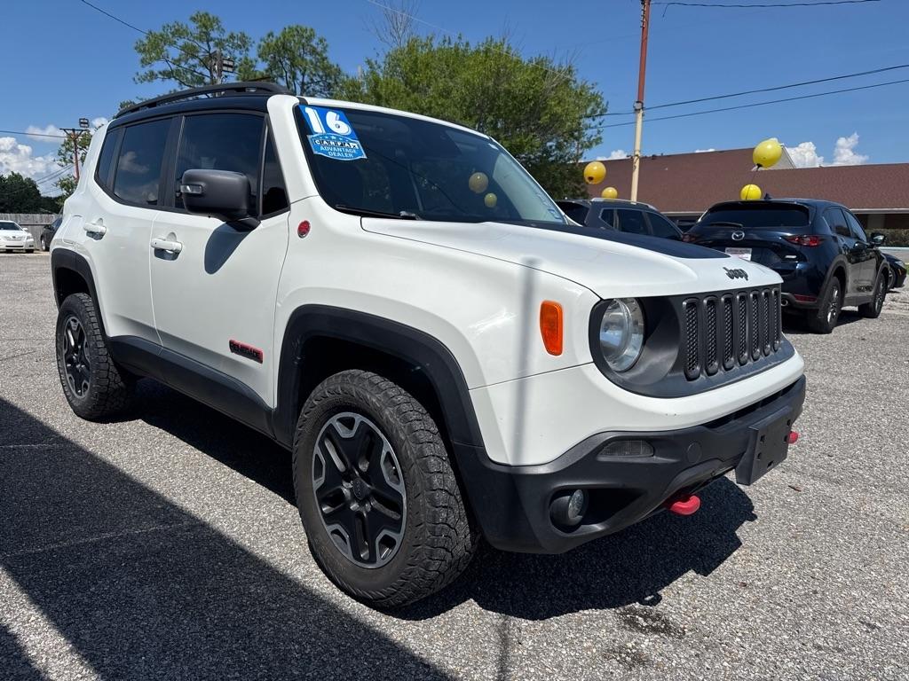 Jeep Renegade 4WD 4dr Trailhawk 2016