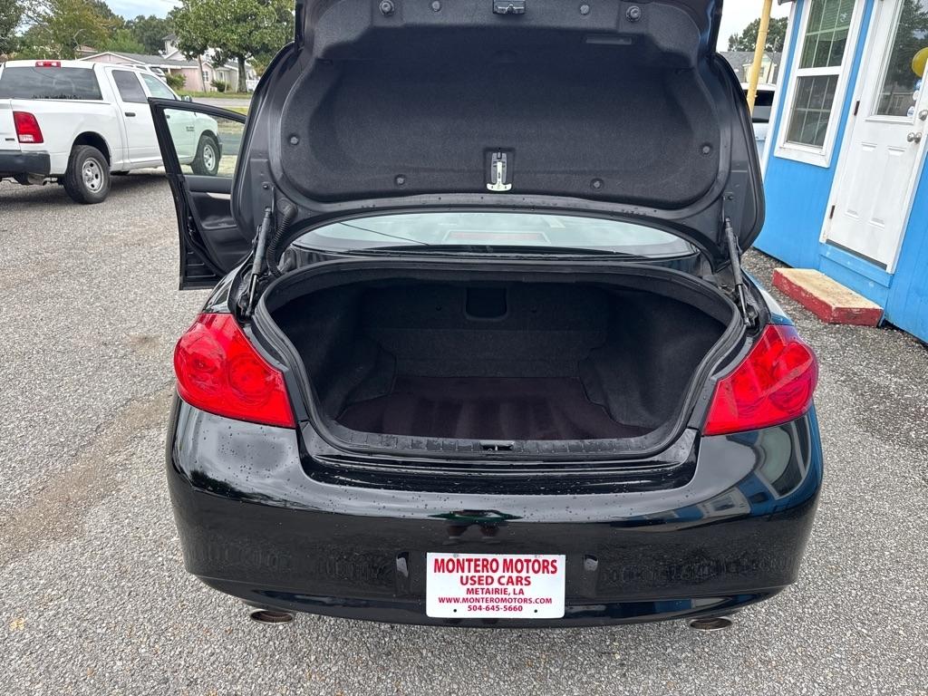 Infiniti G25 Sedan 4dr Base RWD 2011