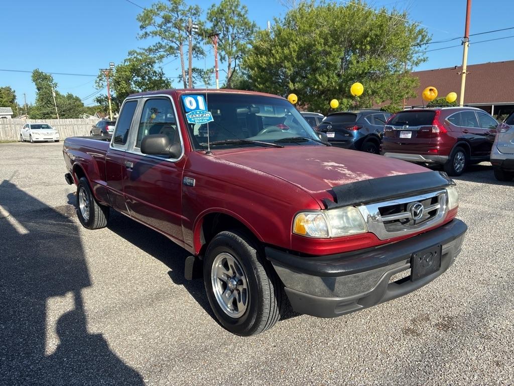 Mazda B-Series 2WD Truck Cab Plus 125" WB 3.0L Man SE 2001