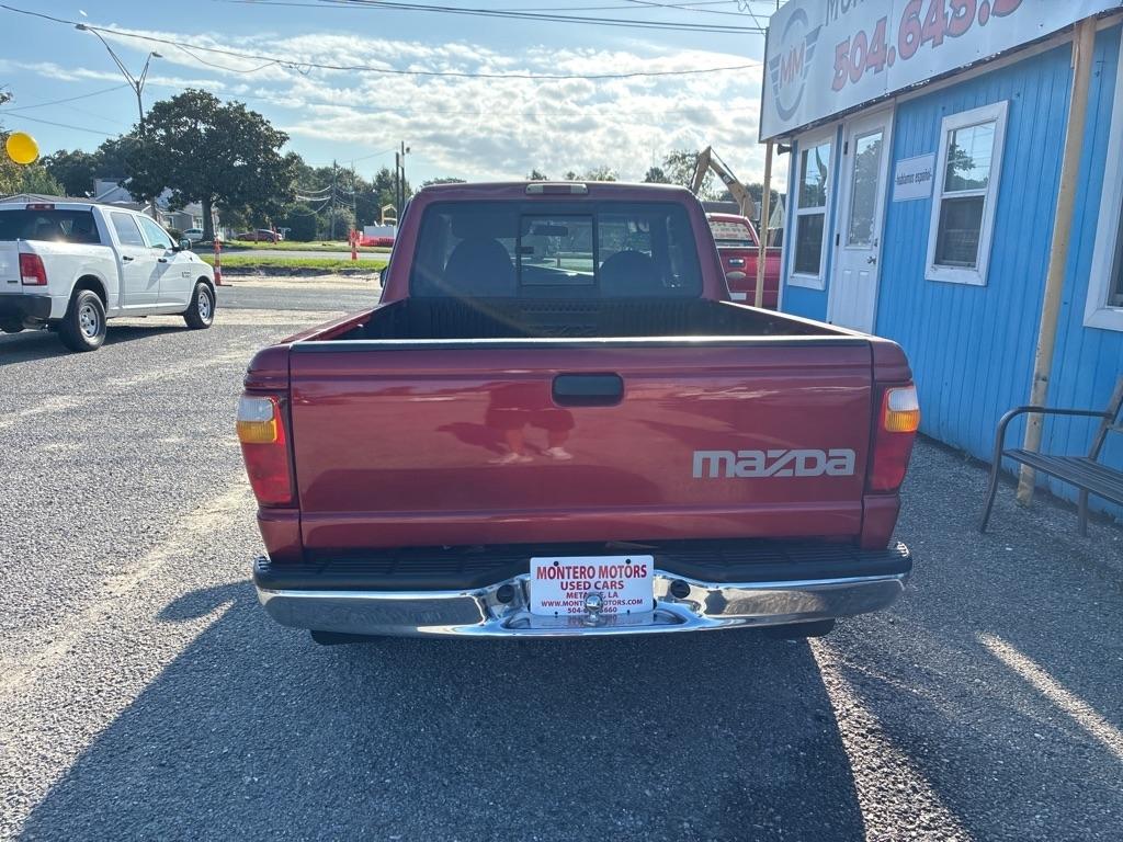 Mazda B-Series 2WD Truck Cab Plus 125" WB 3.0L Man SE 2001