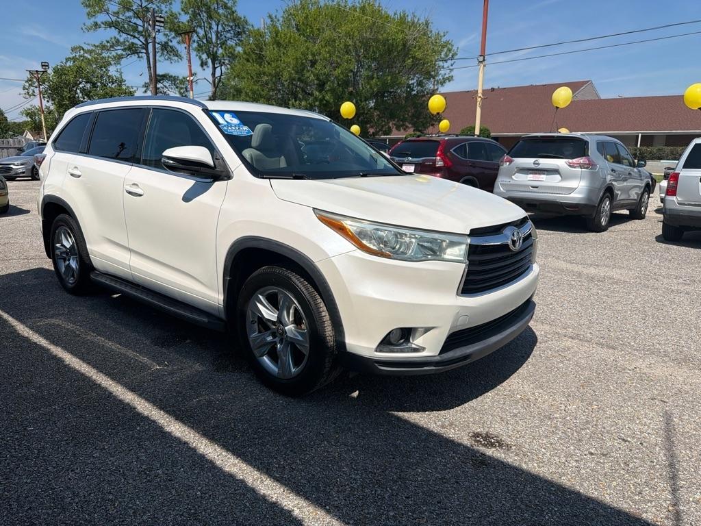 Toyota Highlander FWD 4dr V6 Limited (Natl) 2016