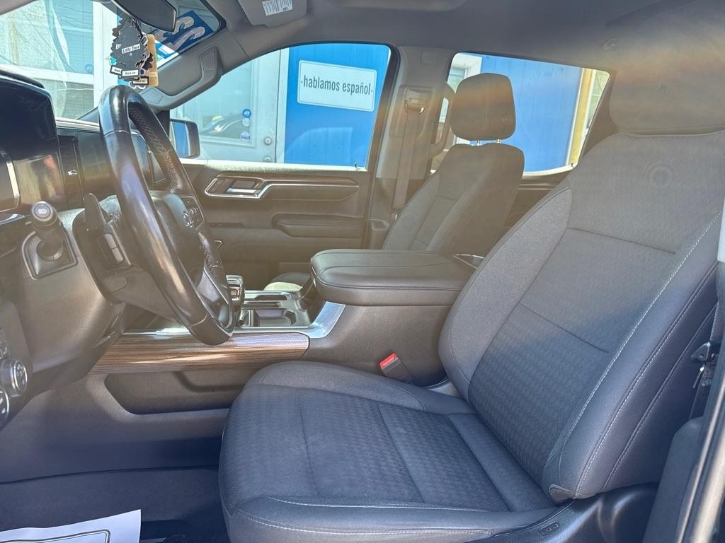 Chevrolet Silverado 1500 2WD Crew Cab 147" RST 2023
