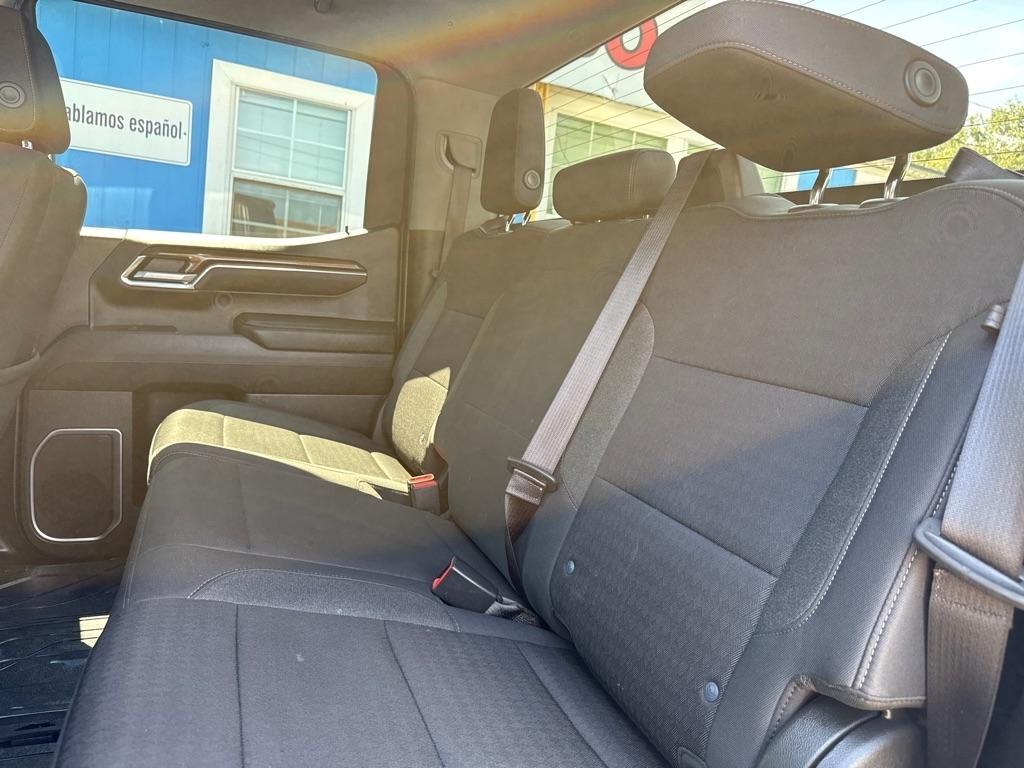 Chevrolet Silverado 1500 2WD Crew Cab 147" RST 2023