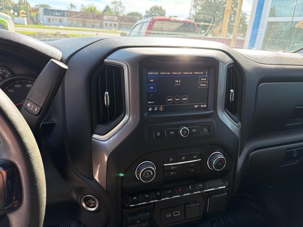 Chevrolet Silverado 1500 2WD Crew Cab 147" Work Truck 2023