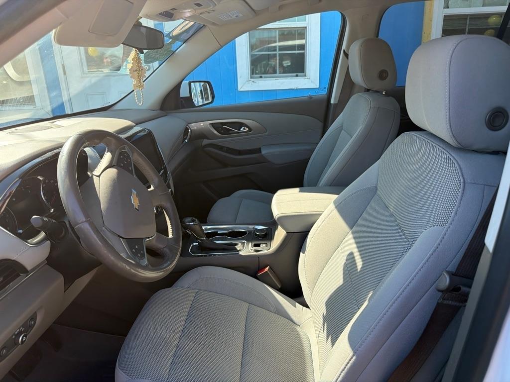 Chevrolet Traverse FWD 4dr LT Cloth w/1LT 2020