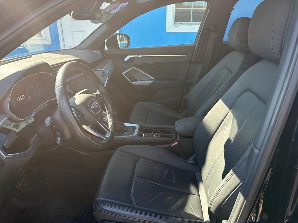 Audi Q3 S line Premium 45 TFSI quattro 2020