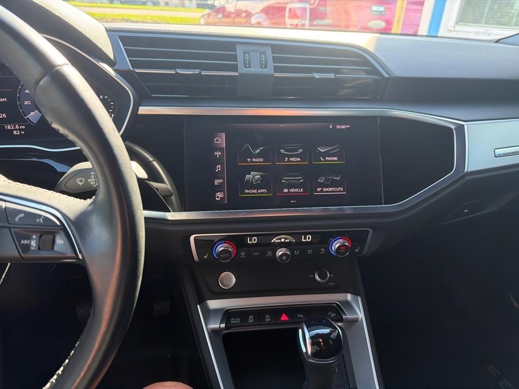 Audi Q3 S line Premium 45 TFSI quattro 2020