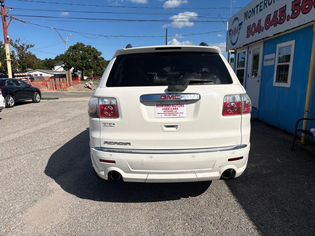 GMC Acadia FWD 4dr Denali 2011