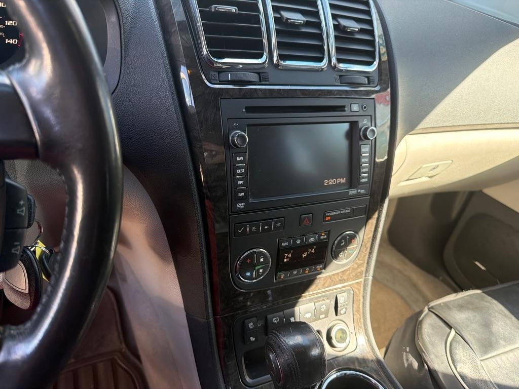 GMC Acadia FWD 4dr Denali 2011
