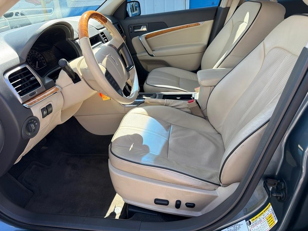 Lincoln MKZ 4dr Sdn Hybrid FWD 2011