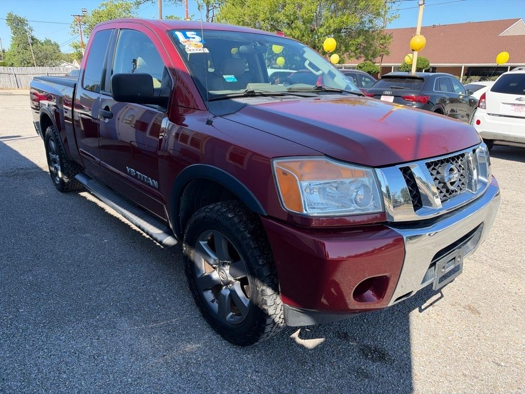 Nissan Titan 2WD King Cab SWB SV 2015