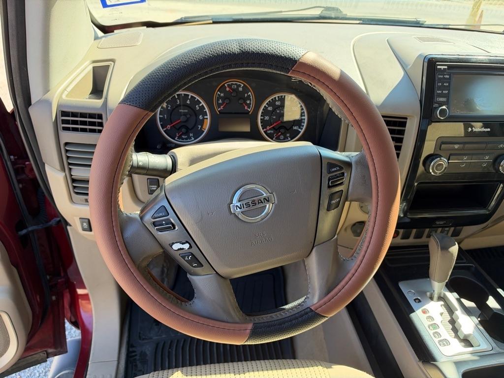 Nissan Titan 2WD King Cab SWB SV 2015