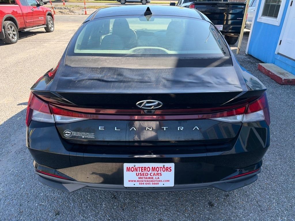 Hyundai Elantra SEL IVT *Ltd Avail* 2021