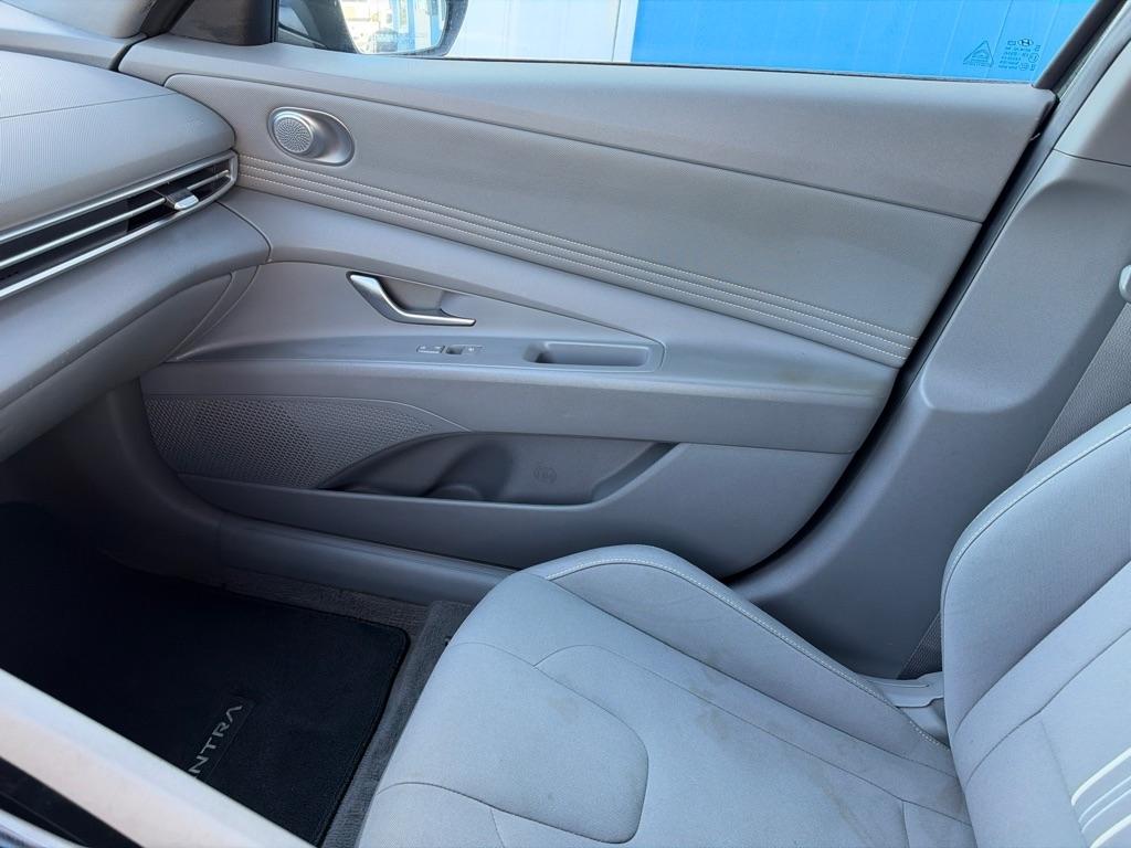 Hyundai Elantra SEL IVT *Ltd Avail* 2021