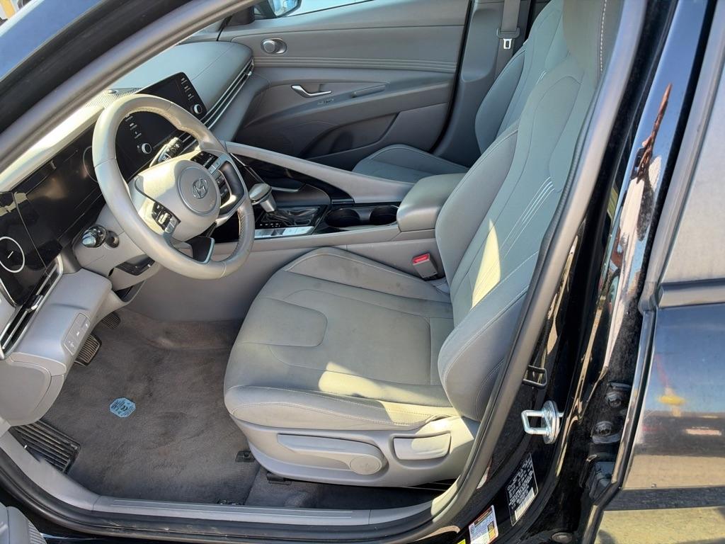 Hyundai Elantra SEL IVT *Ltd Avail* 2021