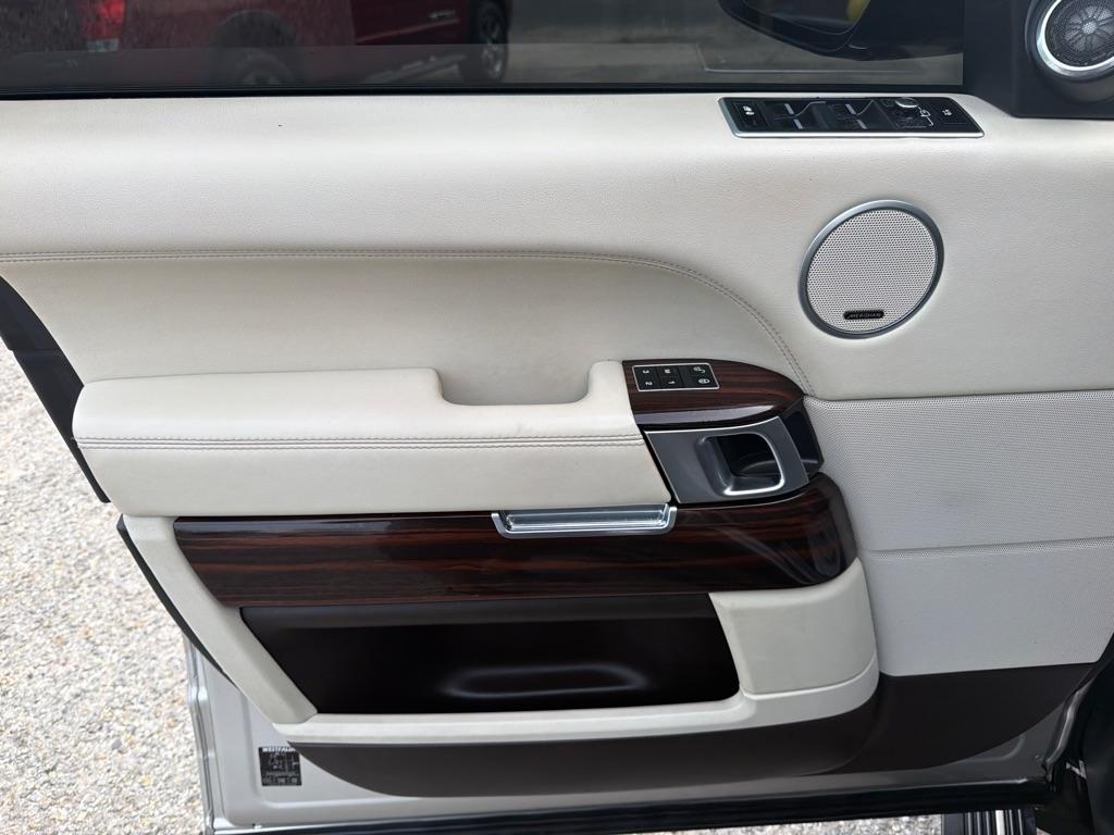 Land Rover Range Rover 4WD 4dr HSE 2015