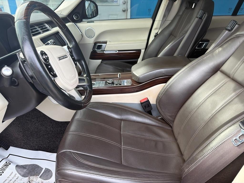 Land Rover Range Rover 4WD 4dr HSE 2015