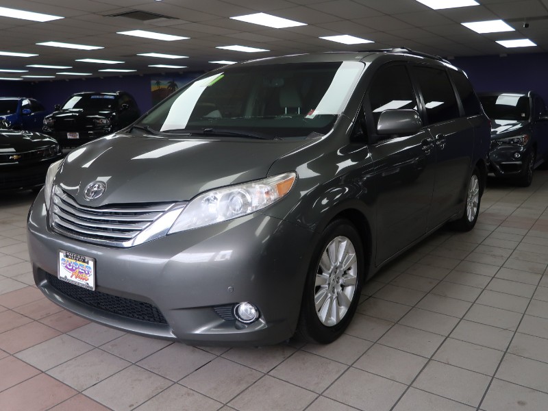 Used 2011 Toyota Sienna 5dr 7Pass Van V6 XLE AAS FWD (Natl) for Sale