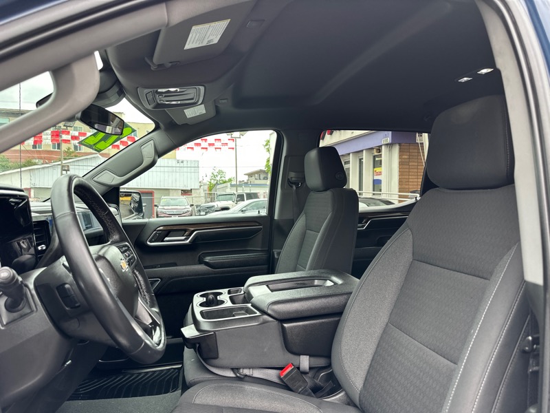 Chevrolet Silverado 1500 4WD Crew Cab 147" LT w/2FL 2022