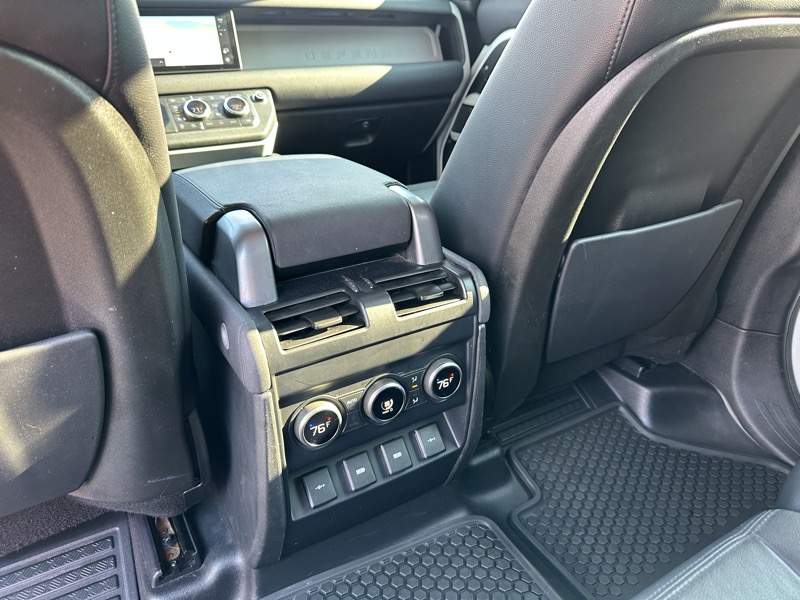 Land Rover Defender 110 SE AWD 2020