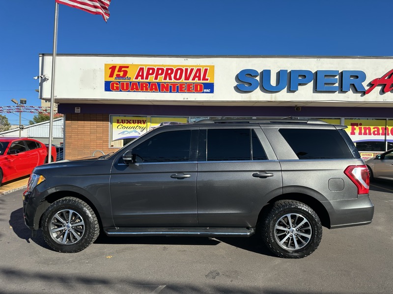Ford Expedition XLT 4x4 2021