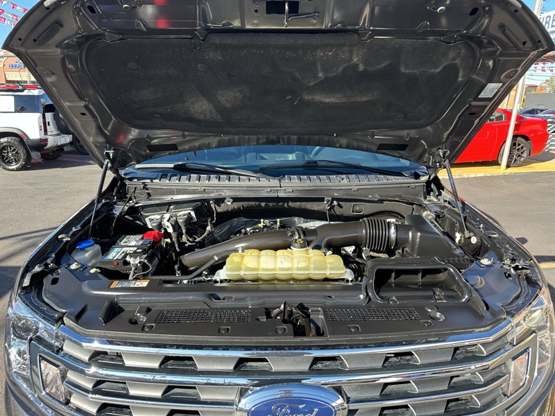 Ford Expedition XLT 4x4 2021