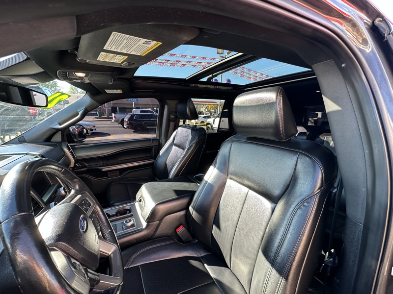 Ford Expedition XLT 4x4 2021