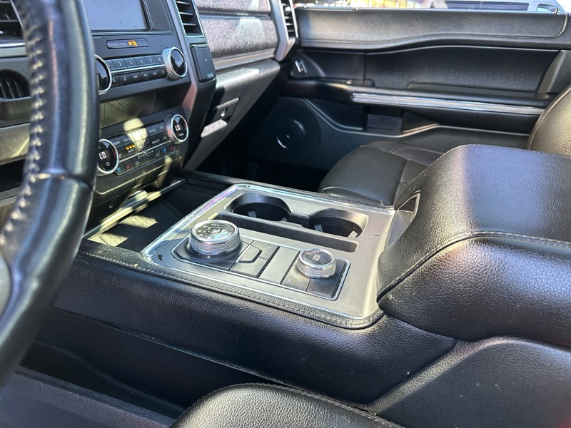 Ford Expedition XLT 4x4 2021