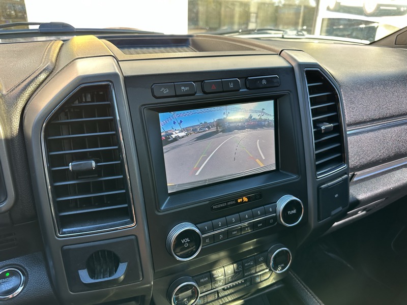 Ford Expedition XLT 4x4 2021