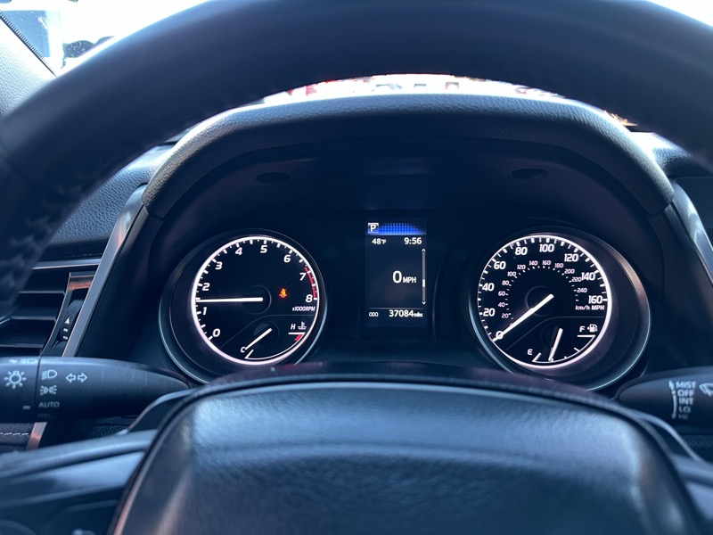 Toyota Camry SE Auto (Natl) 2024